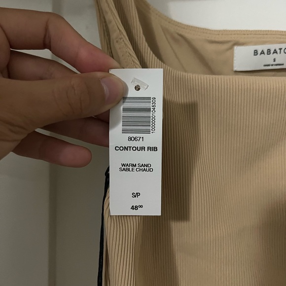 NWT Aritzia Rib Contour. Size Small. Warm Sand - Picture 4 of 4